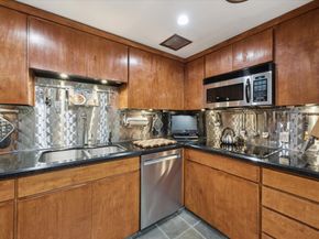 2701 Westheimer Road 9E, Houston TX 77098