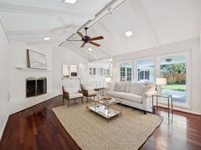 10603 Lynbrook Drive, Houston TX 77042