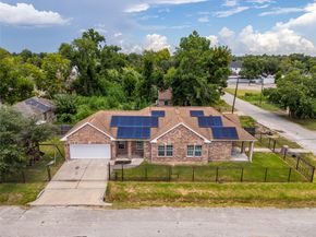 3001 Wayne Street, Houston TX 77026