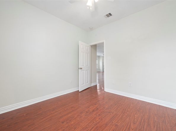 3001 Wayne Street, Houston TX 77026