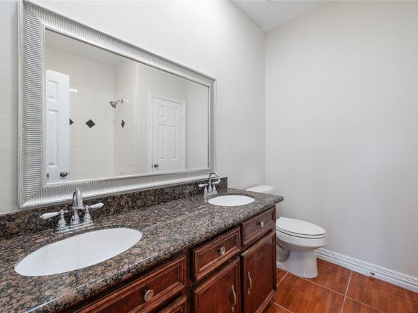 3001 Wayne Street, Houston TX 77026