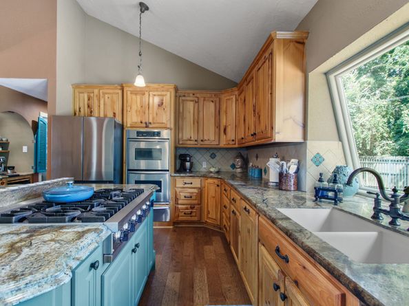 13710 Lost Creek Road, Tomball TX 77375