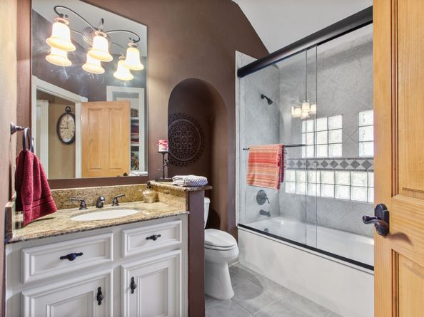 13710 Lost Creek Road, Tomball TX 77375