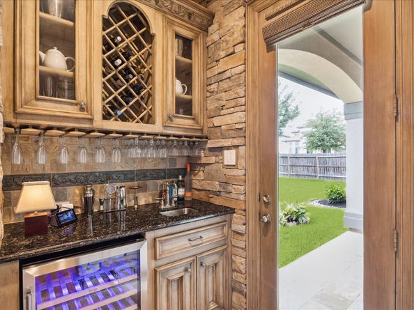 7515 Ikes Pond Drive, Spring TX 77389