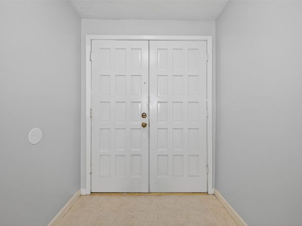 10414 Gulfstream Lane, Sugar Land TX 77498