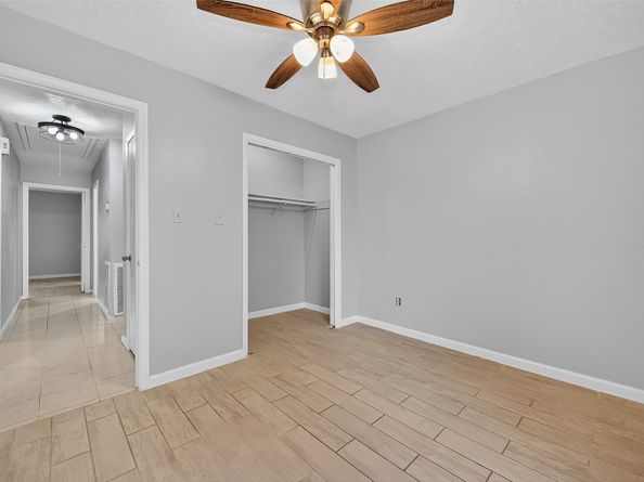 10414 Gulfstream Lane, Sugar Land TX 77498