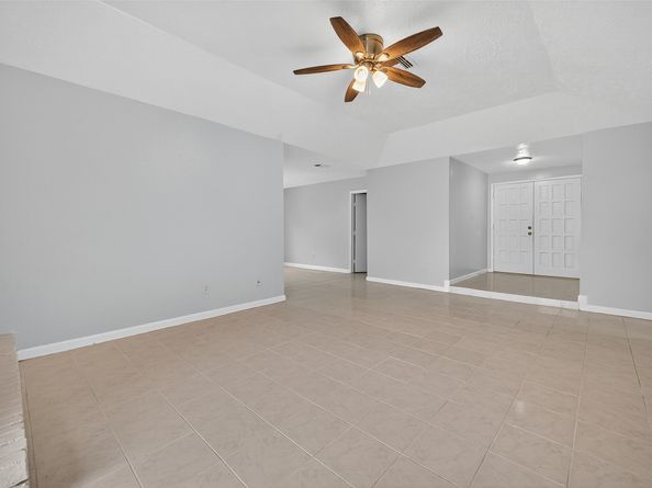 10414 Gulfstream Lane, Sugar Land TX 77498