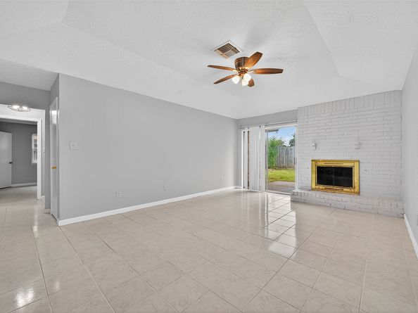 10414 Gulfstream Lane, Sugar Land TX 77498