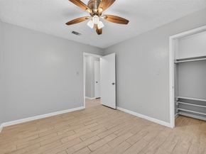 10414 Gulfstream Lane, Sugar Land TX 77498
