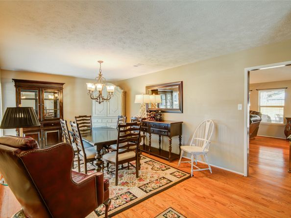 15838 Mesa Gardens Drive, Houston TX 77095