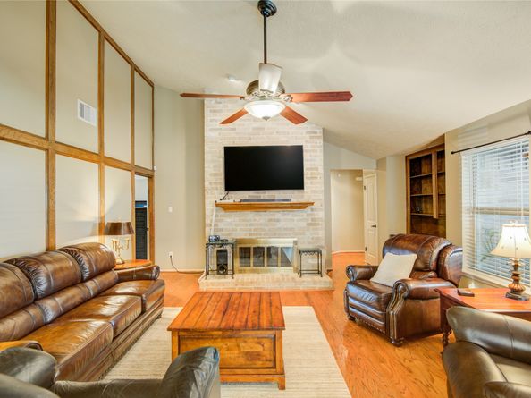 15838 Mesa Gardens Drive, Houston TX 77095