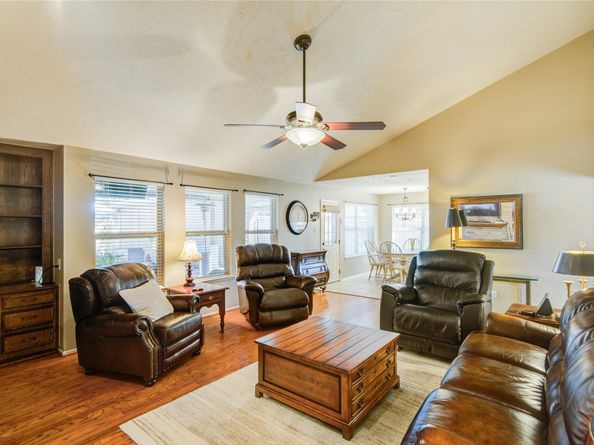 15838 Mesa Gardens Drive, Houston TX 77095