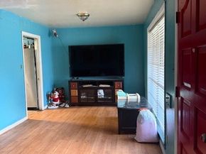 5510 Meadow Creek Lane, Houston TX 77017