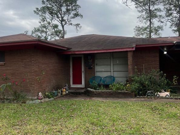 5510 Meadow Creek Lane, Houston TX 77017