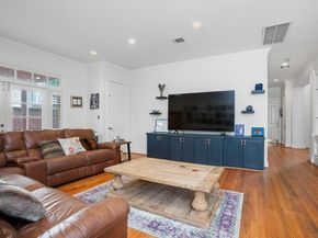 1211 Nantucket Drive C, Houston TX 77057