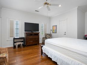 1211 Nantucket Drive C, Houston TX 77057