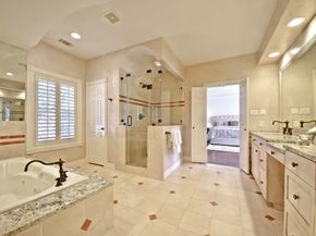 1211 Nantucket Drive C, Houston TX 77057