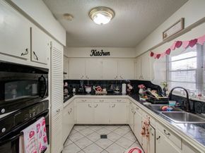 1421 Glenmore Forest Street, Houston TX 77055