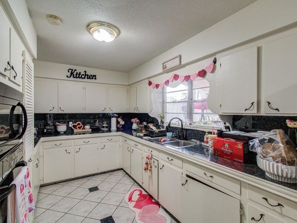 1421 Glenmore Forest Street, Houston TX 77055