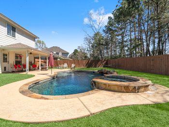2522 Hidden Park Lane