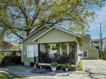 606 Enid Street