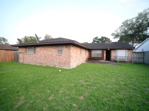 12314 Bexley Drive, Houston TX 77099