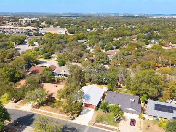 6608 Krollton DR, Austin TX 78745