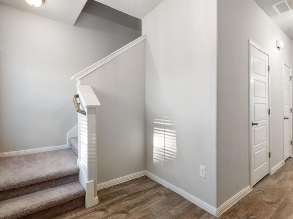 11808 Malamute RD 2102, Austin TX 78748