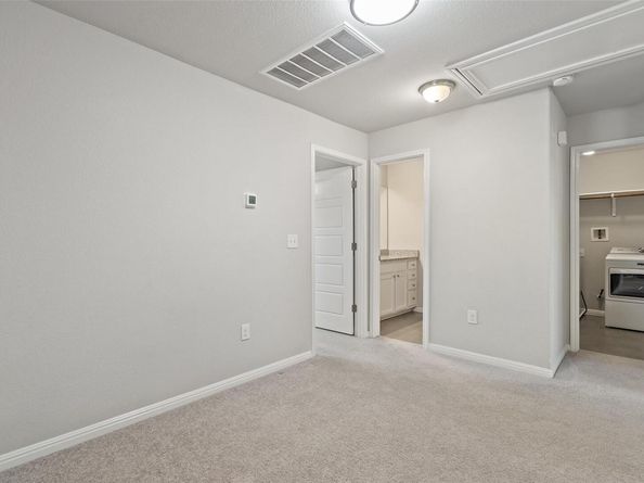 11808 Malamute RD 2102, Austin TX 78748