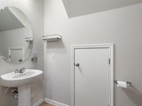 11808 Malamute RD 2102, Austin TX 78748