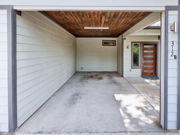312 Delmar Ave B, Austin TX 78752