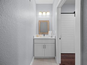 312 Delmar Ave B, Austin TX 78752
