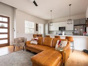 4405 Banister LN B, Austin TX 78745