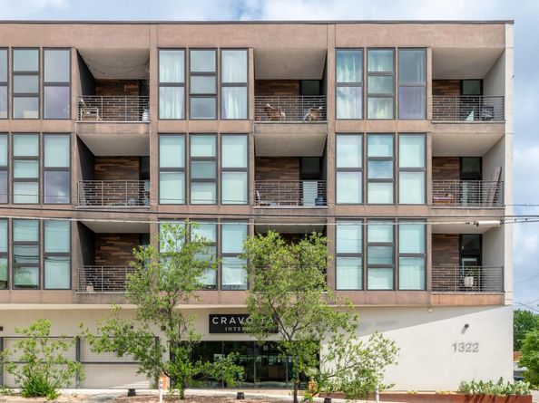 1322 E 12th ST 305, Austin TX 78702