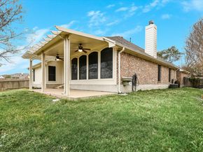 802 Sykes CT, Pflugerville TX 78660