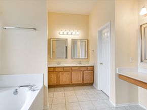 802 Sykes CT, Pflugerville TX 78660