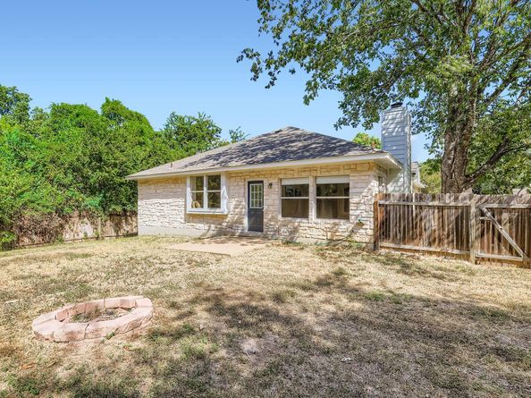 12423 Los Indios TRL, Austin TX 78729