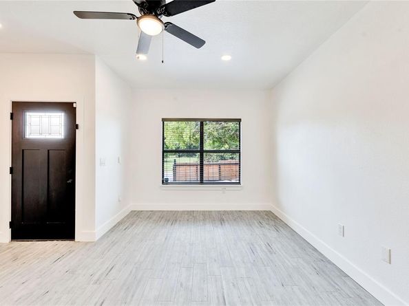 314 Saxon LN, Austin TX 78741