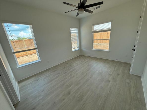 1503 Kit CIR, Austin TX 78758