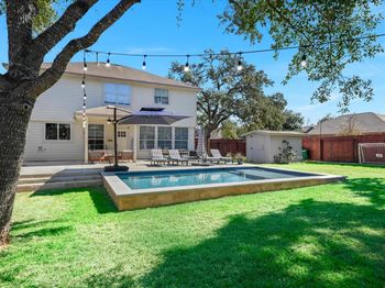 10208 Beard Ave