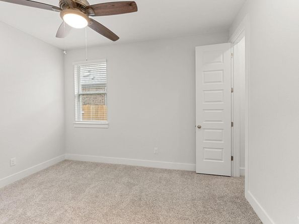 2216 Bellisa Vista DR, Leander TX 78641