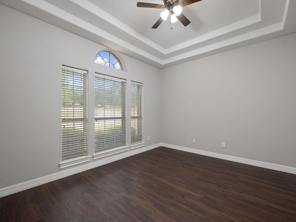 210 Cassidy DR, Georgetown TX 78628