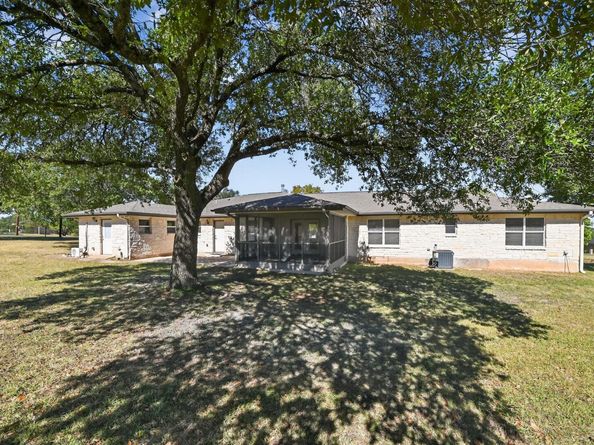 313 Starview DR, Georgetown TX 78628