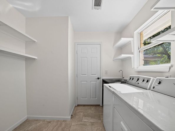 313 Starview DR, Georgetown TX 78628