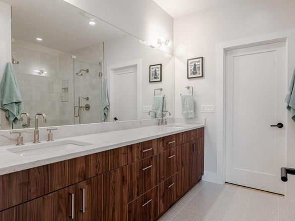 1405 Singleton Ave, Austin TX 78702