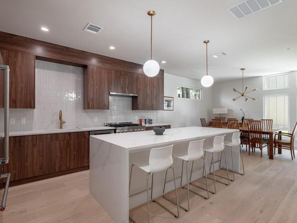 1405 Singleton Ave, Austin TX 78702