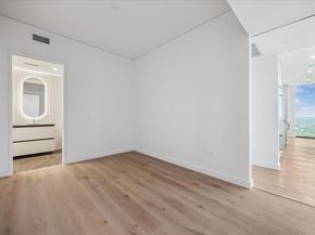 610 Davis ST 4401, Austin TX 78701