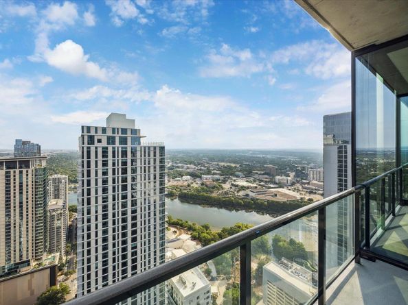 610 Davis ST 4401, Austin TX 78701