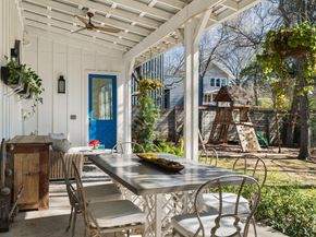 703 E Live Oak ST, Austin TX 78704