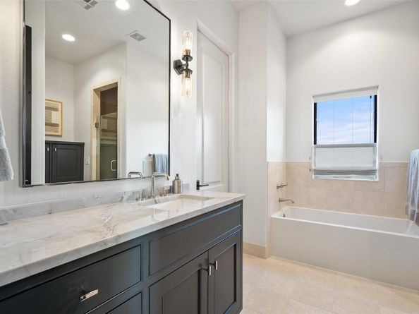 1508 Mesa Ridge LN, Austin TX 78735